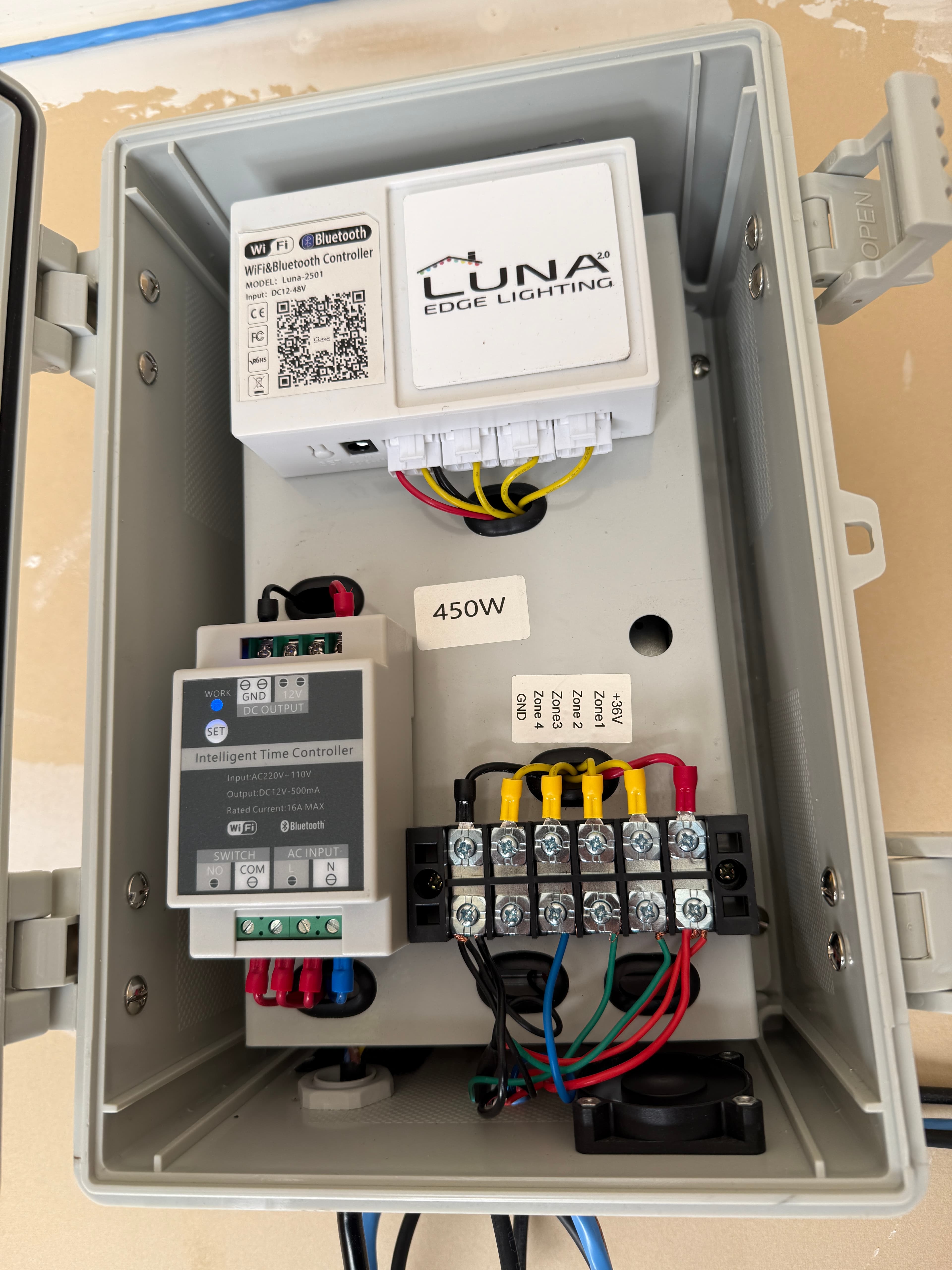 Luna Edge controller hardware installed